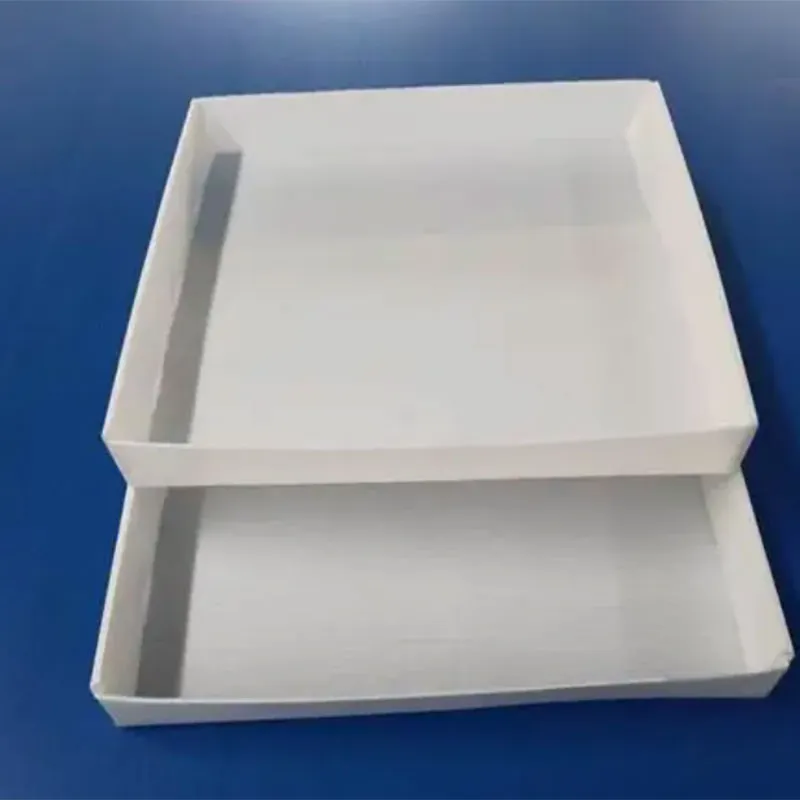 Las ventajas de las bandejas del refrigerador de paneles huecos